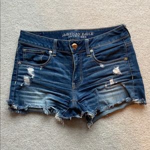 Frayed jean shorts